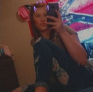 Meet your Posher, Gabrielle